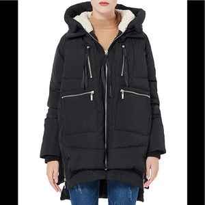 The Amazon Coat - NWOT - black size L/XL